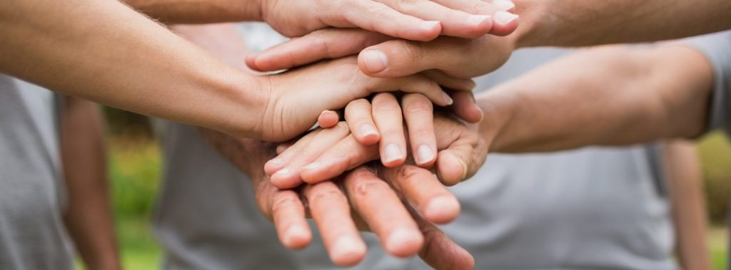 Ações sociais. Devo divulgar ou não?